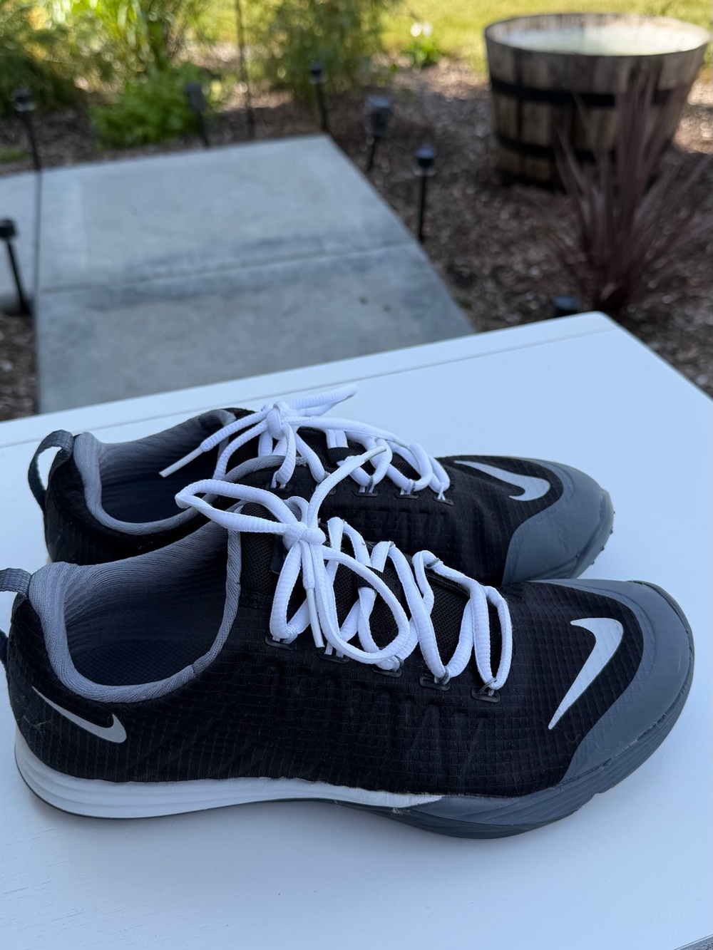 Nike Women’s Black and Gray Athletic Training Sneakers